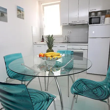 Urban Apartamento *